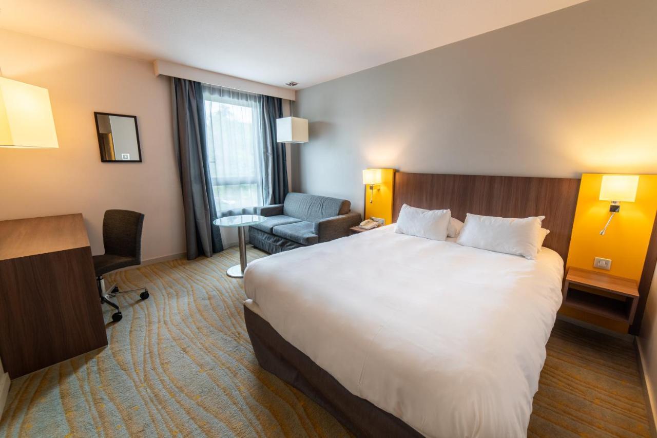 טאסן-לה-דמי-לון Holiday Inn Lyon Vaise By Ihg מראה חיצוני תמונה