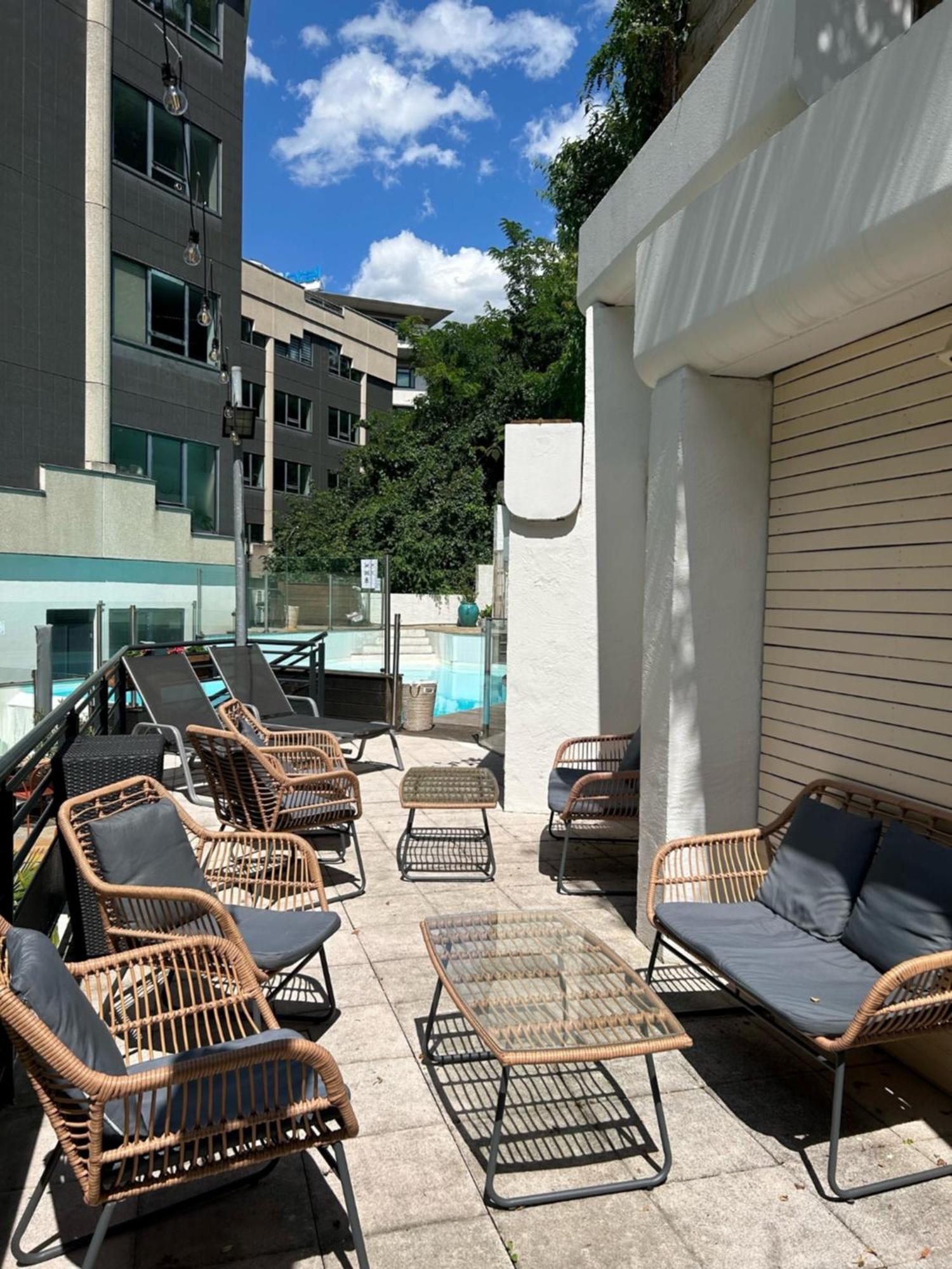 טאסן-לה-דמי-לון Holiday Inn Lyon Vaise By Ihg מראה חיצוני תמונה
